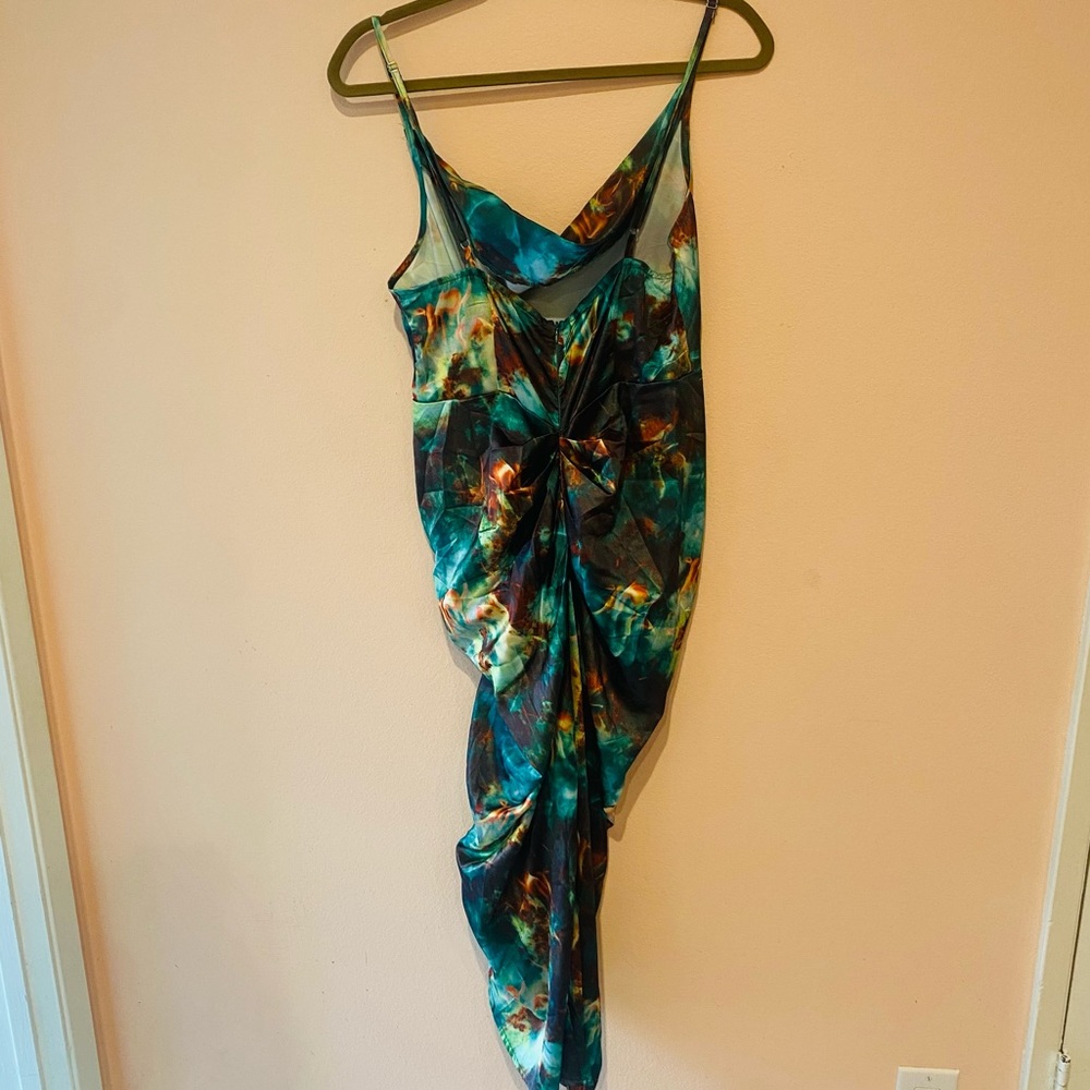 PRETTYLITTLETHING SATIN TEAL GREN BLUE SLEEVELESS COWL NECK MIDI DRESS SIZE 8 - Picture 6 of 8